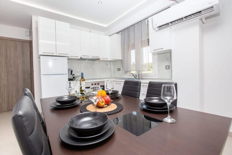 Marane Luxury Suites Nea Moudania Exterior foto