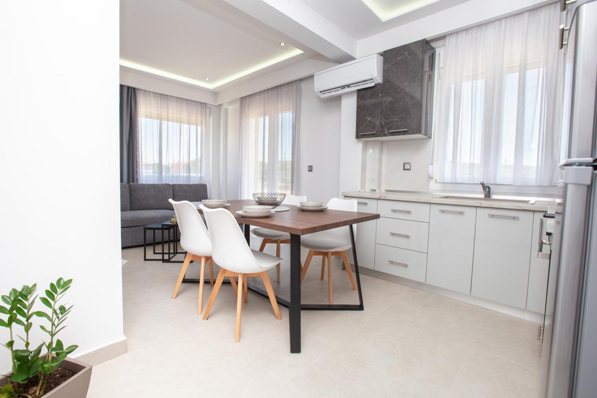 Marane Luxury Suites Nea Moudania Exterior foto